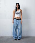 Baggy Jeans Light Wash Blue - Image 3